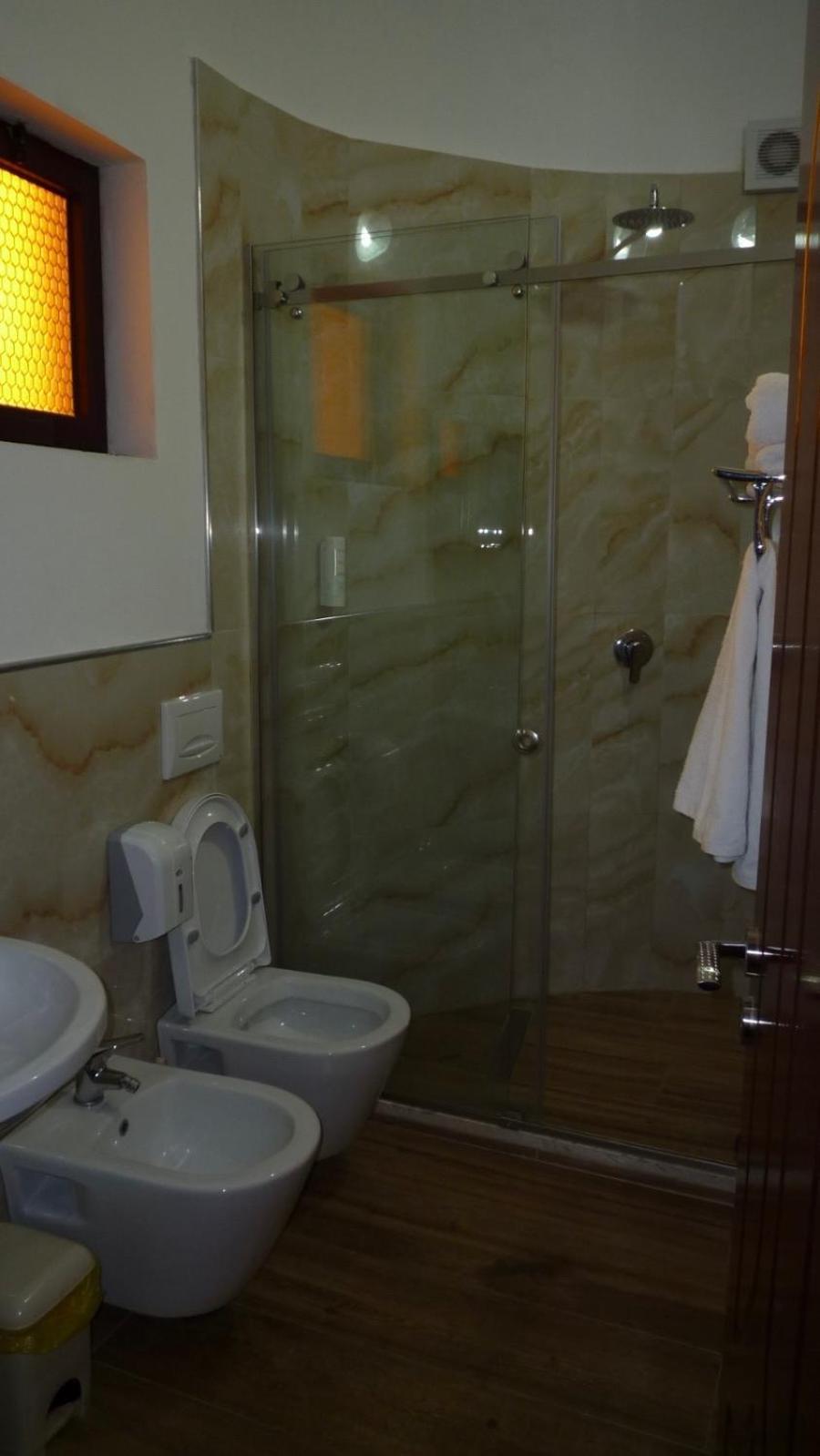 Drini Hotel Rrashbull Exterior foto